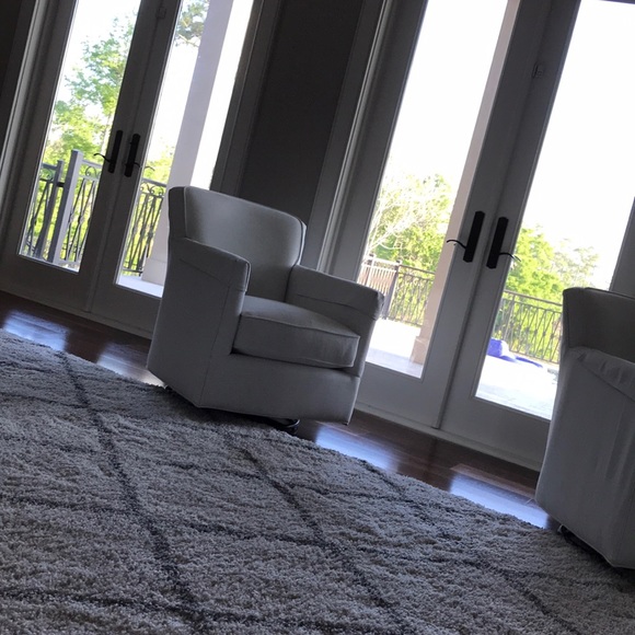 Meet your Posher, Andrew - Picture 1 of 1